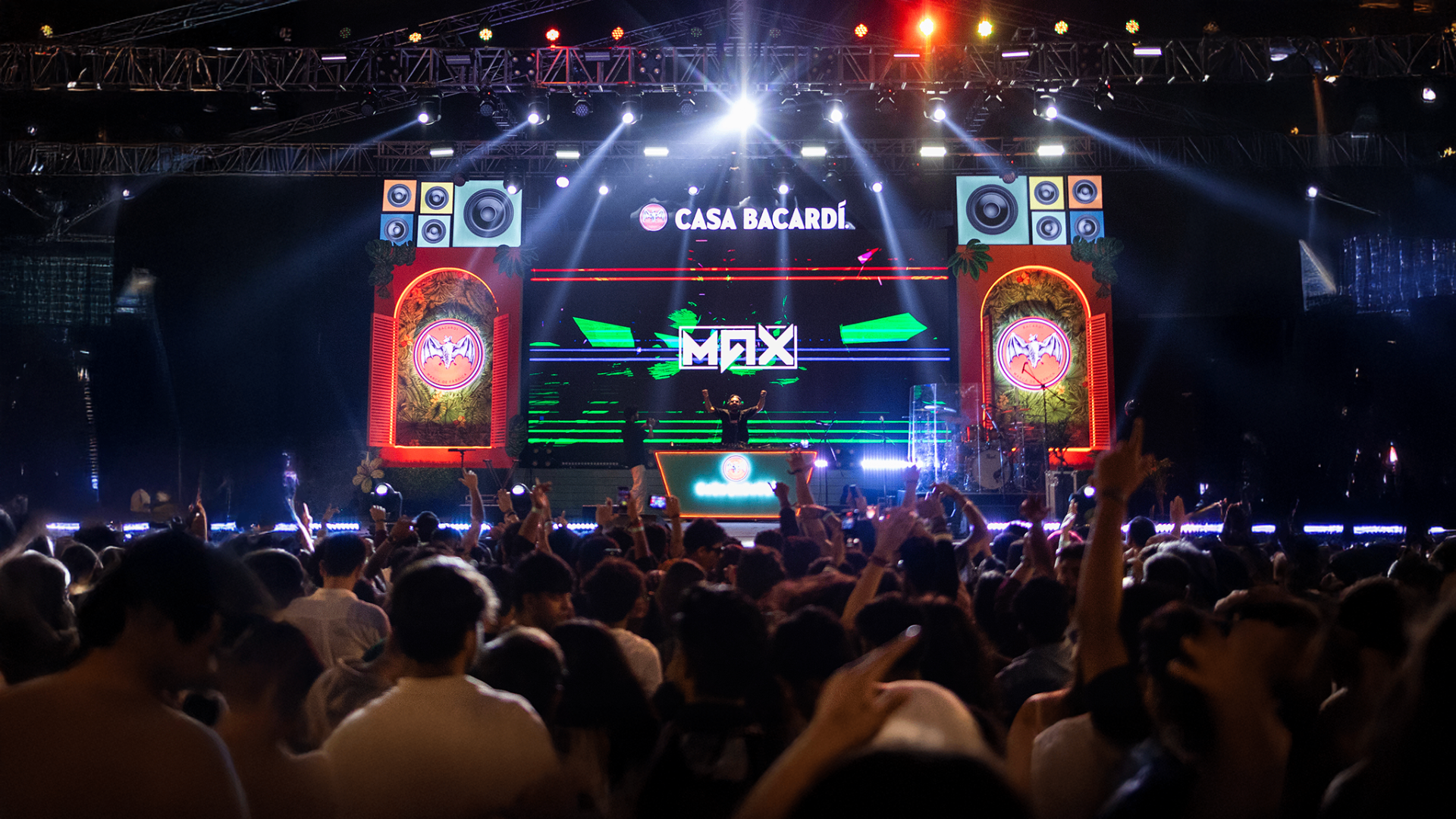 Max headlining the Casa Bacardí stage in front of a packed festival crowd.